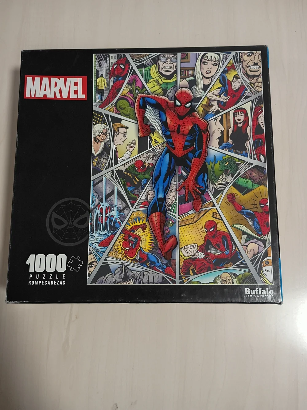 Marvel Spider-Man Comic Collage 1000-Piece Puzzle - Blue & Red